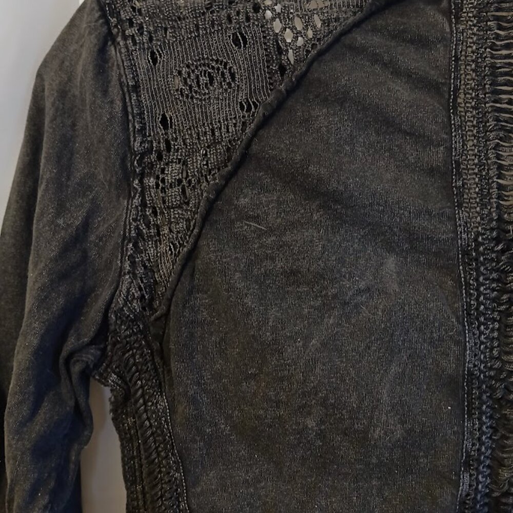 FREE PEOPLE Shell Lace Henley T-shirt Top XS Black Scoop neck Gold Coast LS - Picture 11 of 14